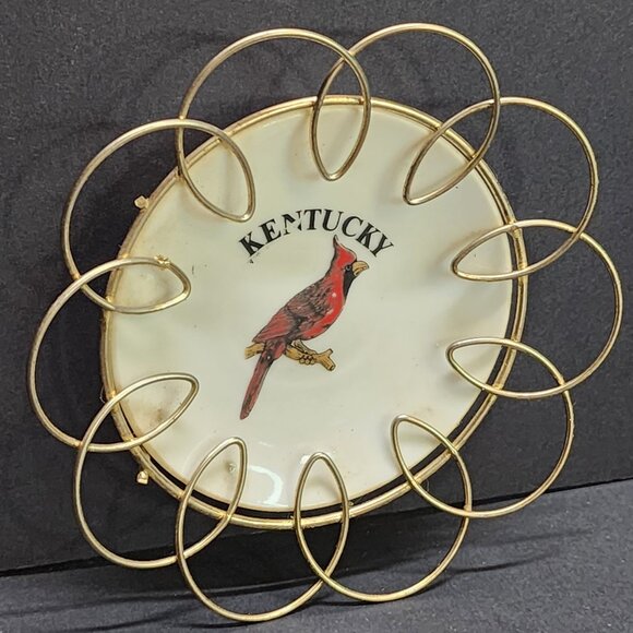 Vintage Kentucky Wire Framed Cardinal Plate Decorative Red Bird 4'' JAPAN - Picture 3 of 5